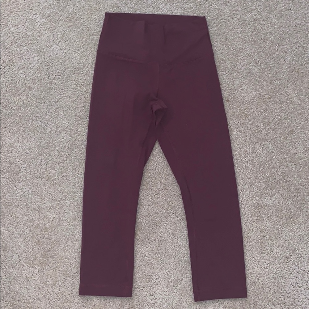 Lululemon high waisted maroon crop leggings